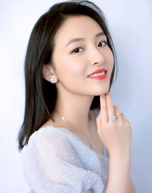 吴倩